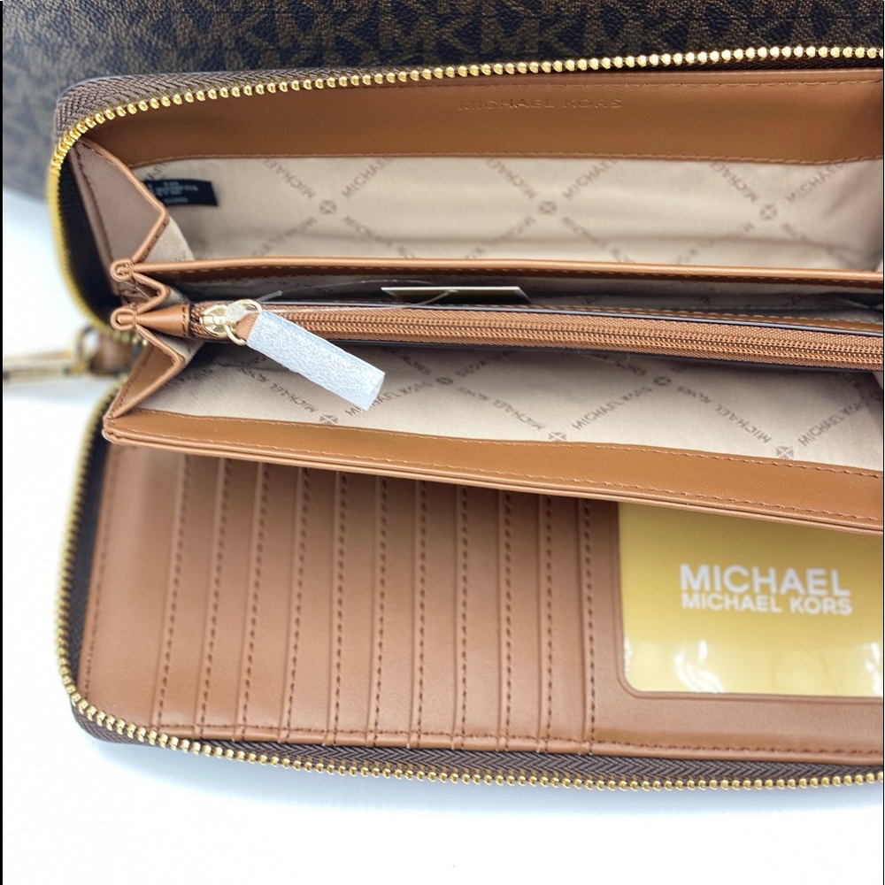 Michael Kors Large Chain Shoulder Bag and LG Continental Wallet Set - Picture 6 of 15